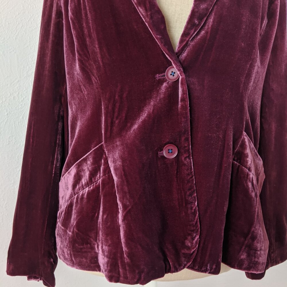 Sundance Raspberry Velvet Blazer - Size 8P - Picture 9 of 16